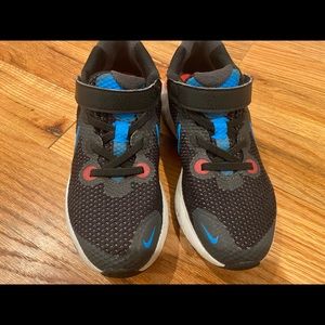 Nike renew sneakers - 1.5y